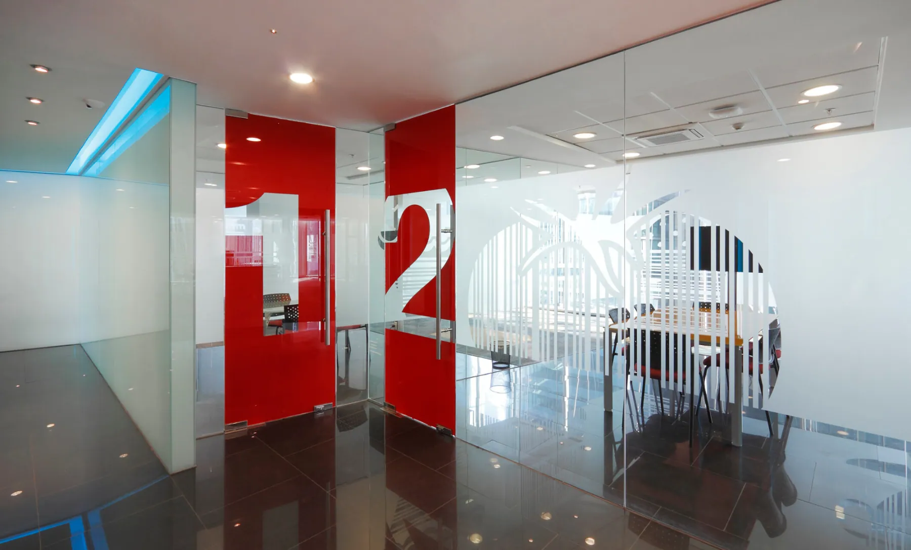 Oficinas para SMU en Santiago — 9.300 m² — 4/6