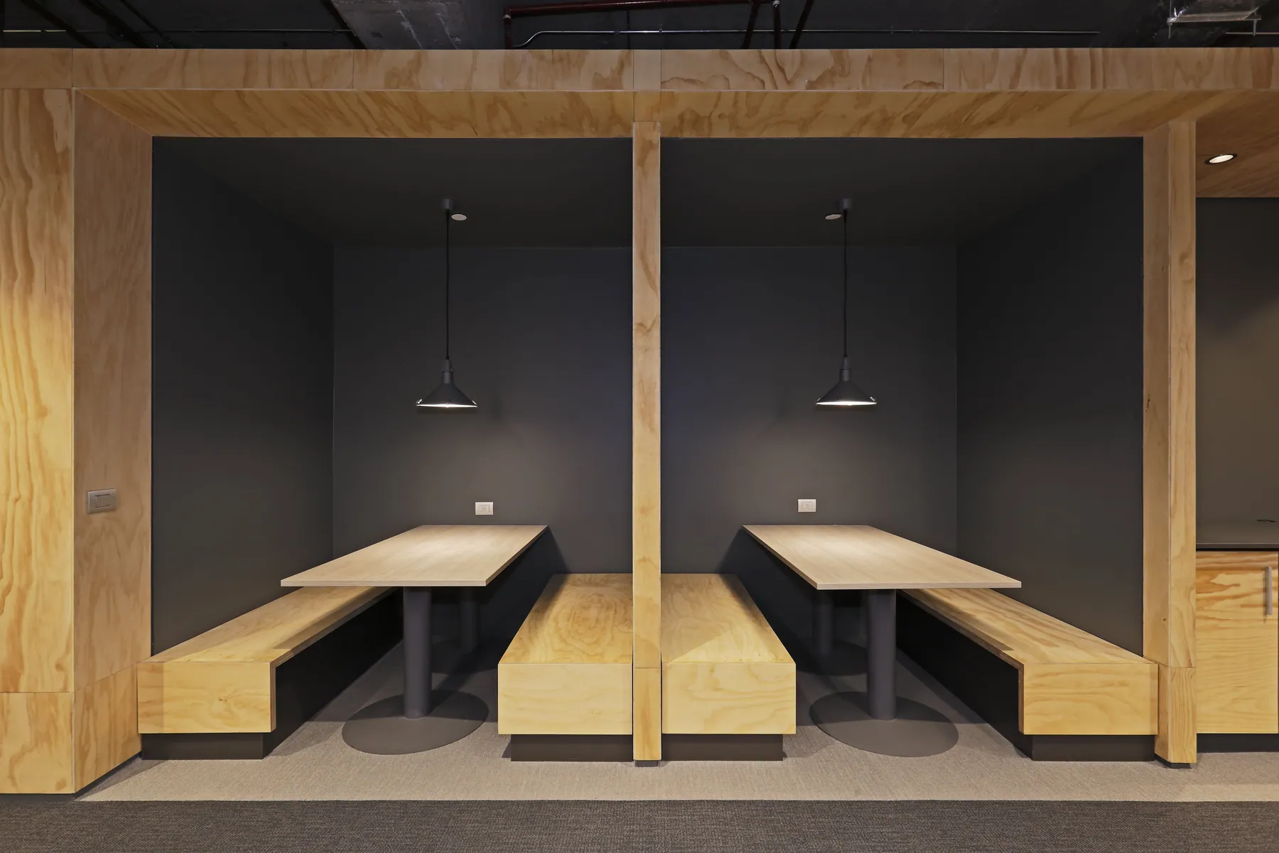 Oficinas para Oficinas Uber (2011) en Santiago — 350 m² — 2/6