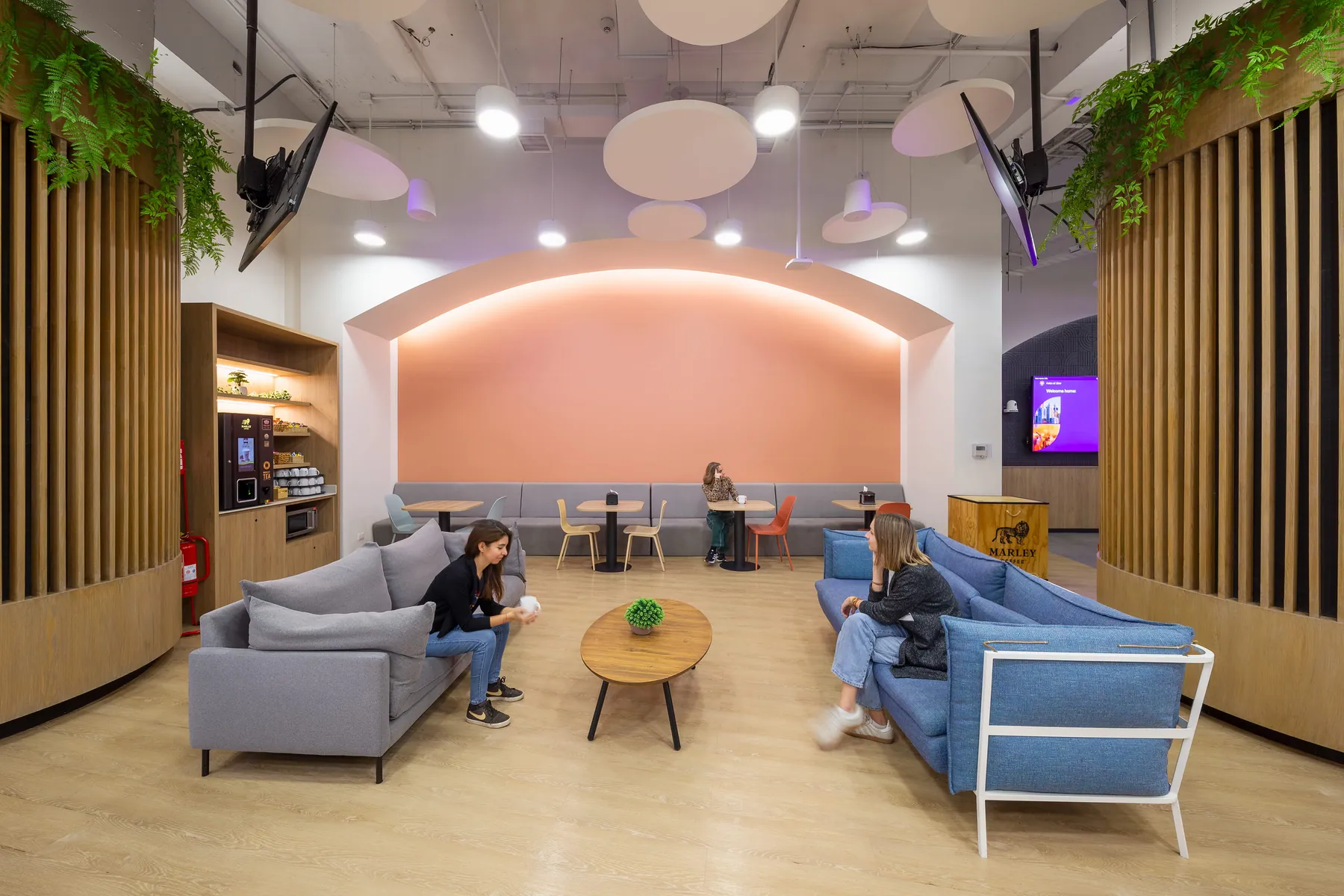 Oficinas para Uber en Santiago — 658 m² — 5/6