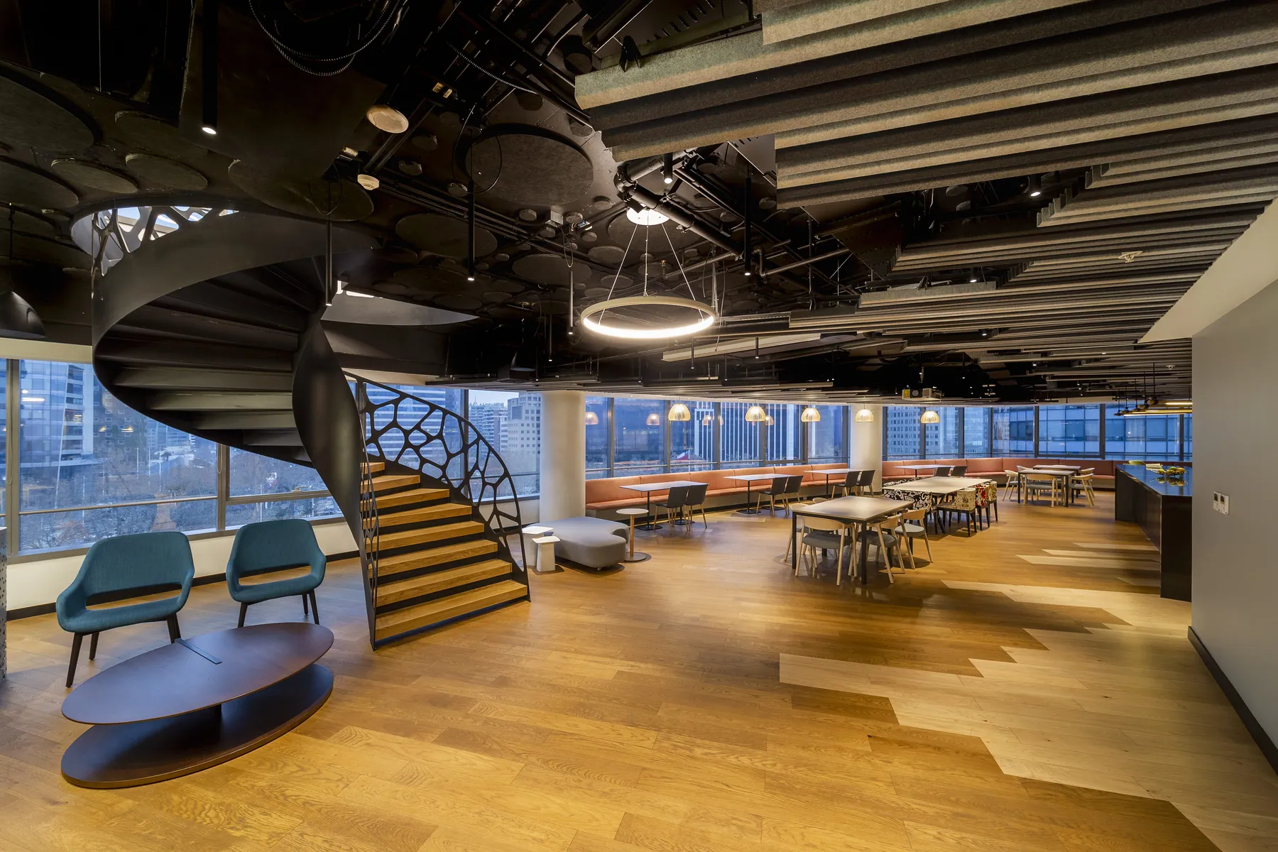 Arquitectura de interiores, planificación y layout estratégico