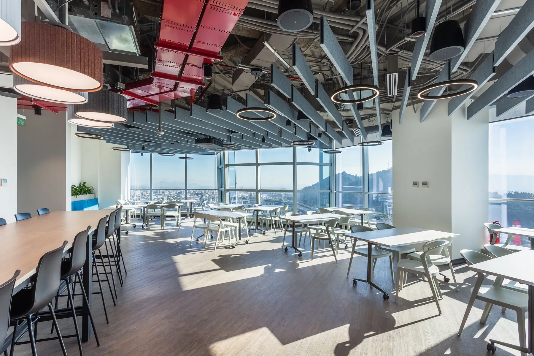 Oficinas para Equifax — Etapa I en Santiago — 2.962 m² — 4/6