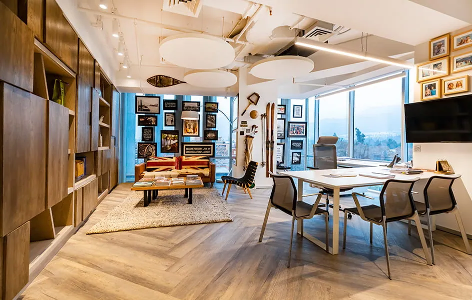Oficinas para Forus en Santiago — 6.150 m² — 3/6