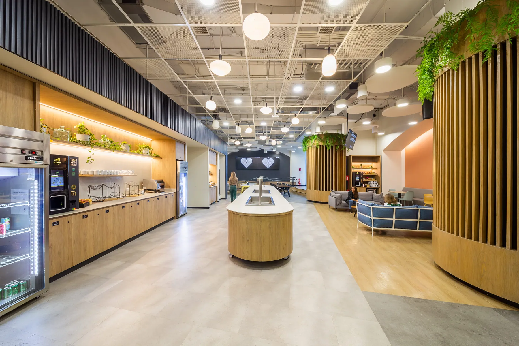 Oficinas para Uber en Santiago — 658 m² — 3/6