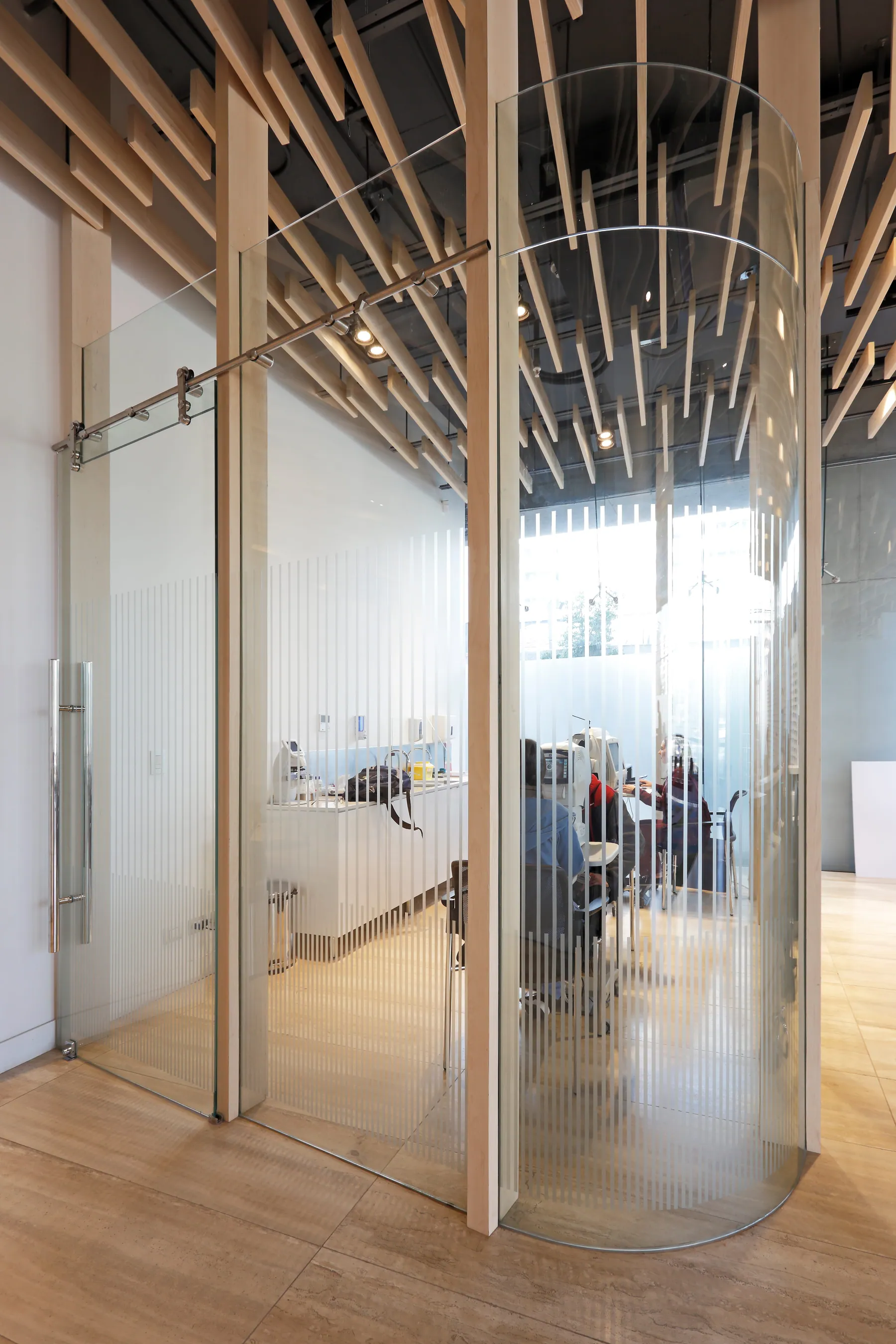 Salud para MIRA en Santiago — 1.062 m² — 6/6
