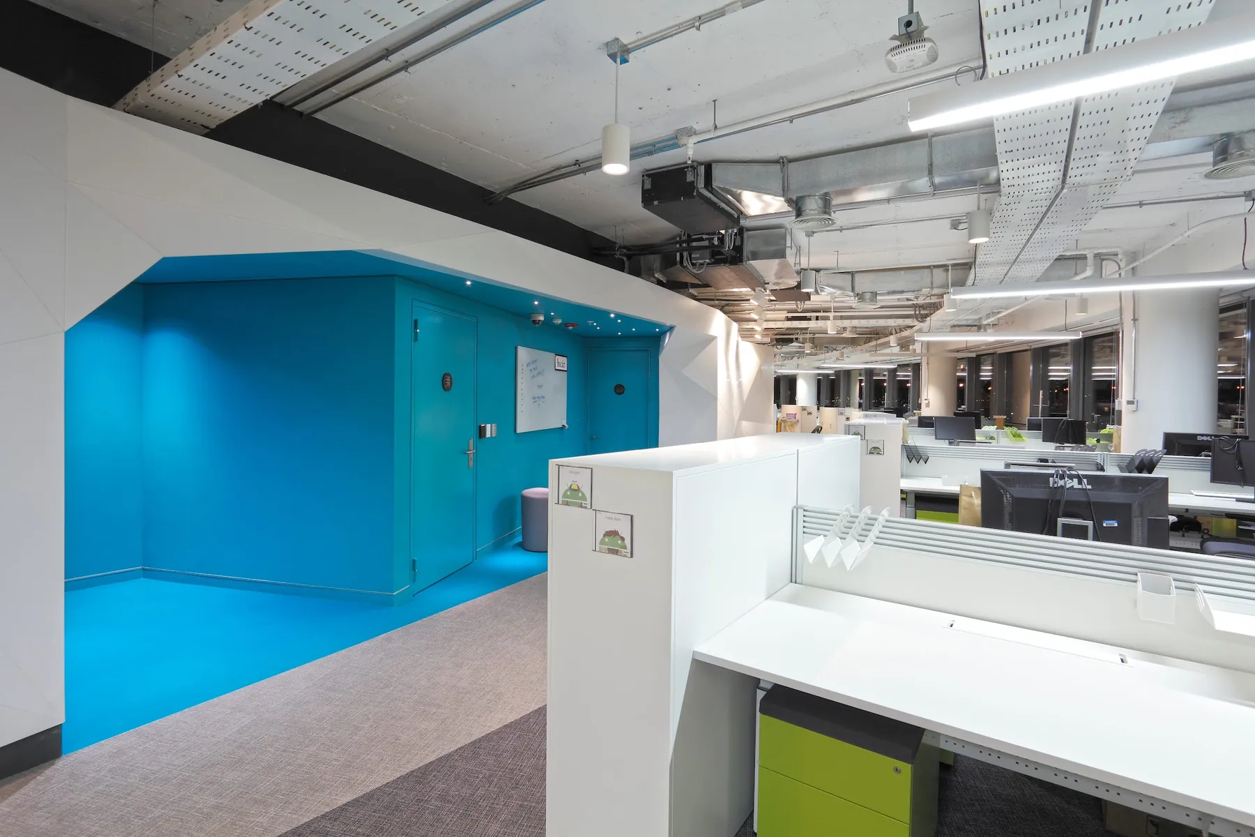 Oficinas para Google I en Santiago — 1.800 m² — 6/6
