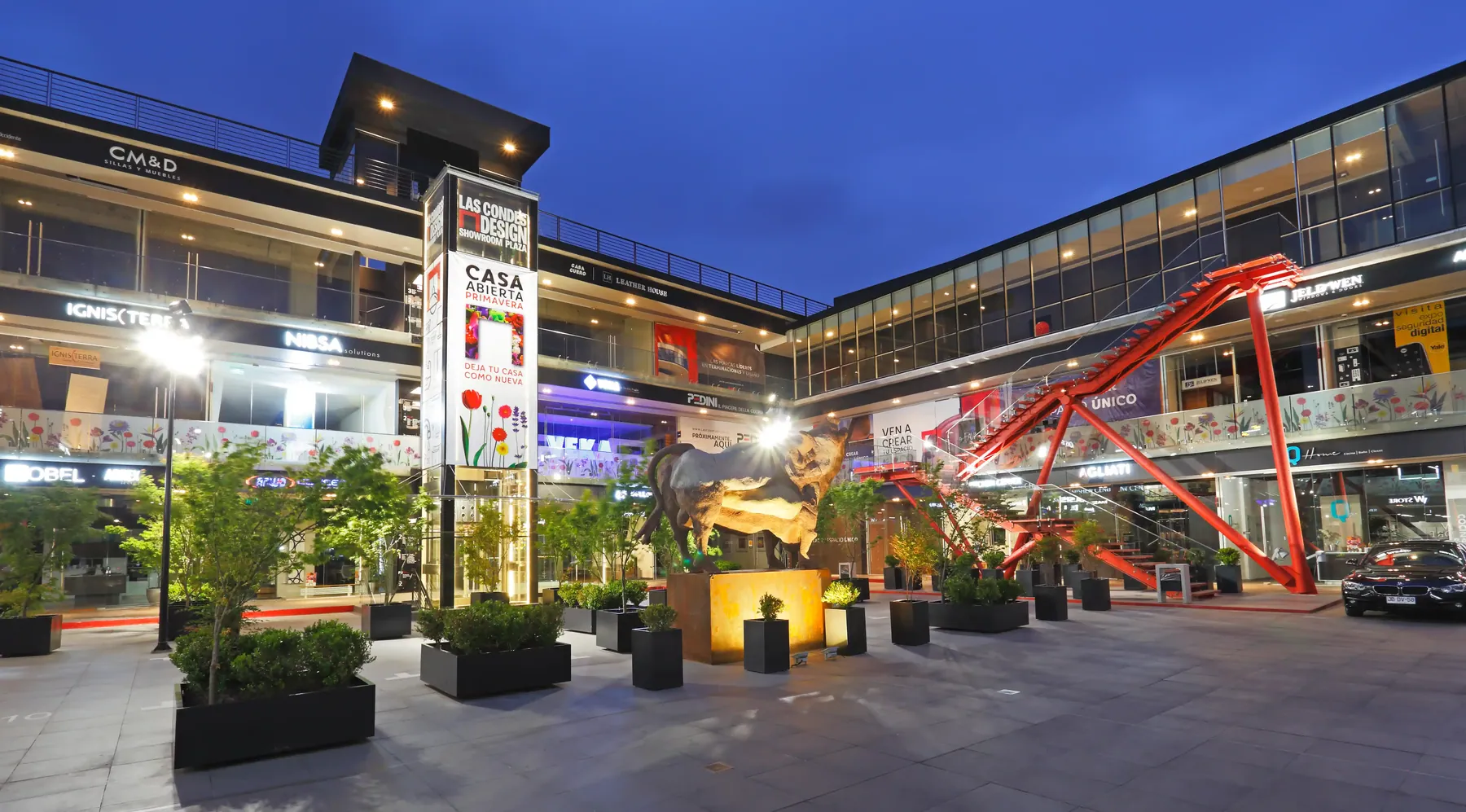 Comercial para Las Condes Design en Santiago — 14.799 m² — 4/6
