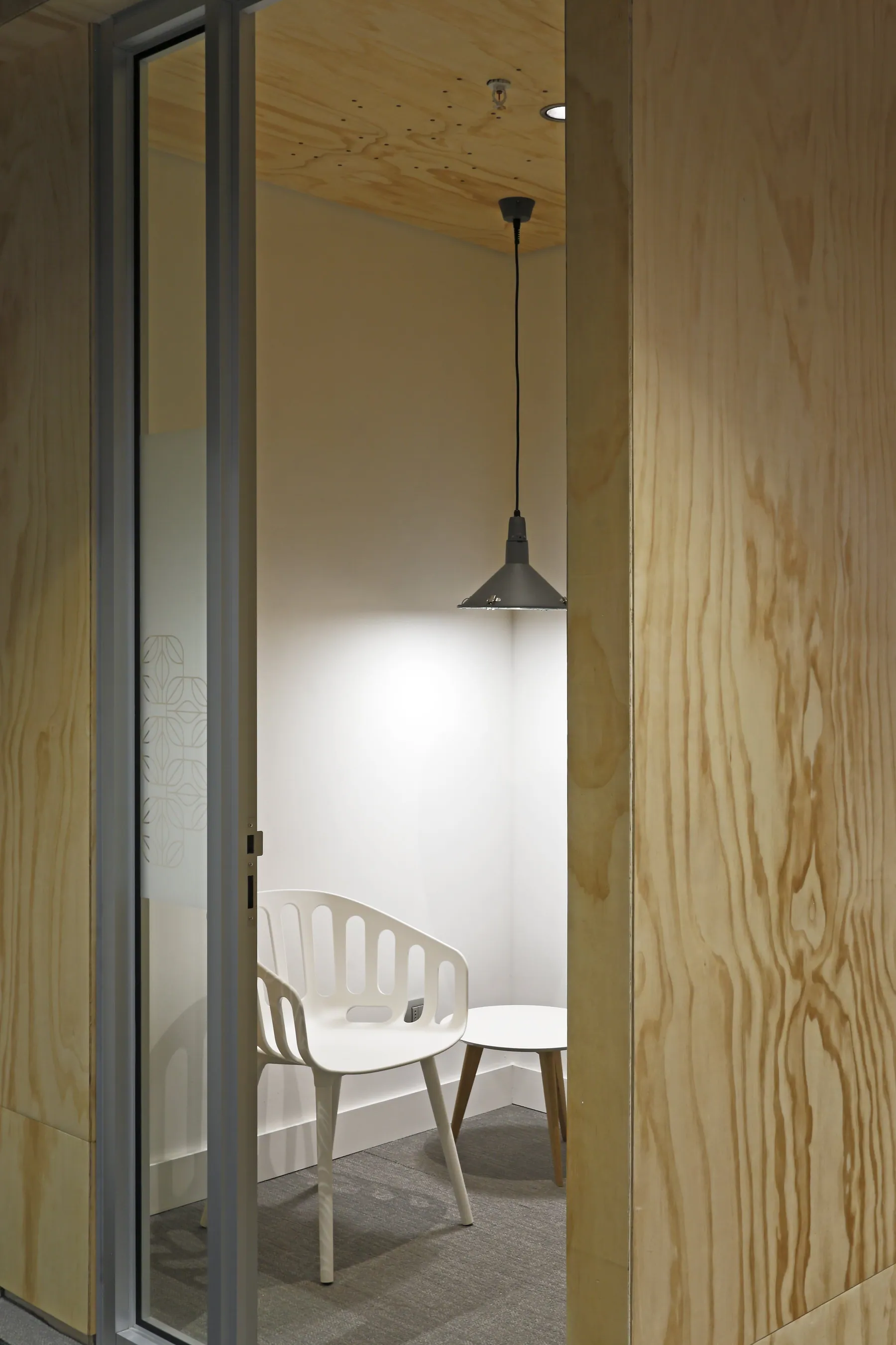 Oficinas para Oficinas Uber (2011) en Santiago — 350 m² — 6/6