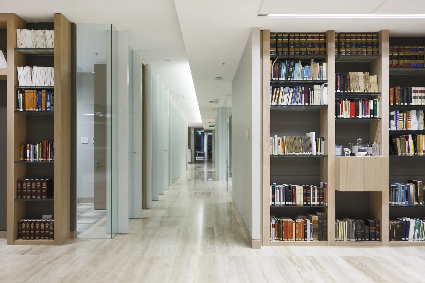 Oficinas para Baker & McKenzie en Santiago — 1.950 m² — 2/6