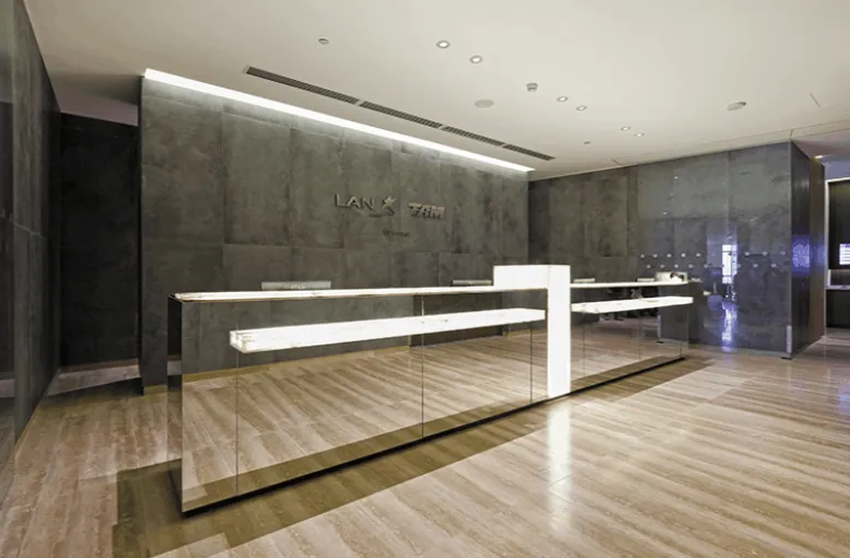 Oficinas para Salón VIP LATAM en Santiago
